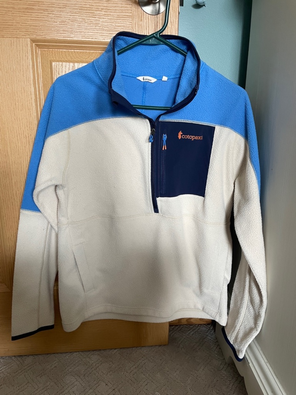 Cotopaxi half-zip Fleece